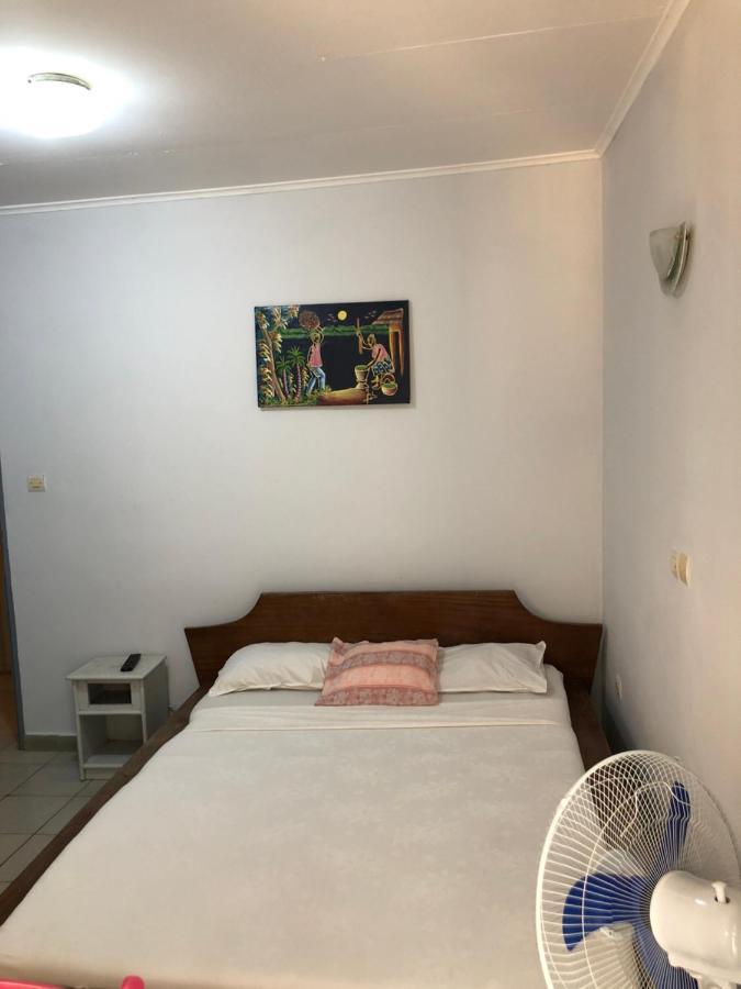 Hotel La Grace Kribi Ngoại thất bức ảnh