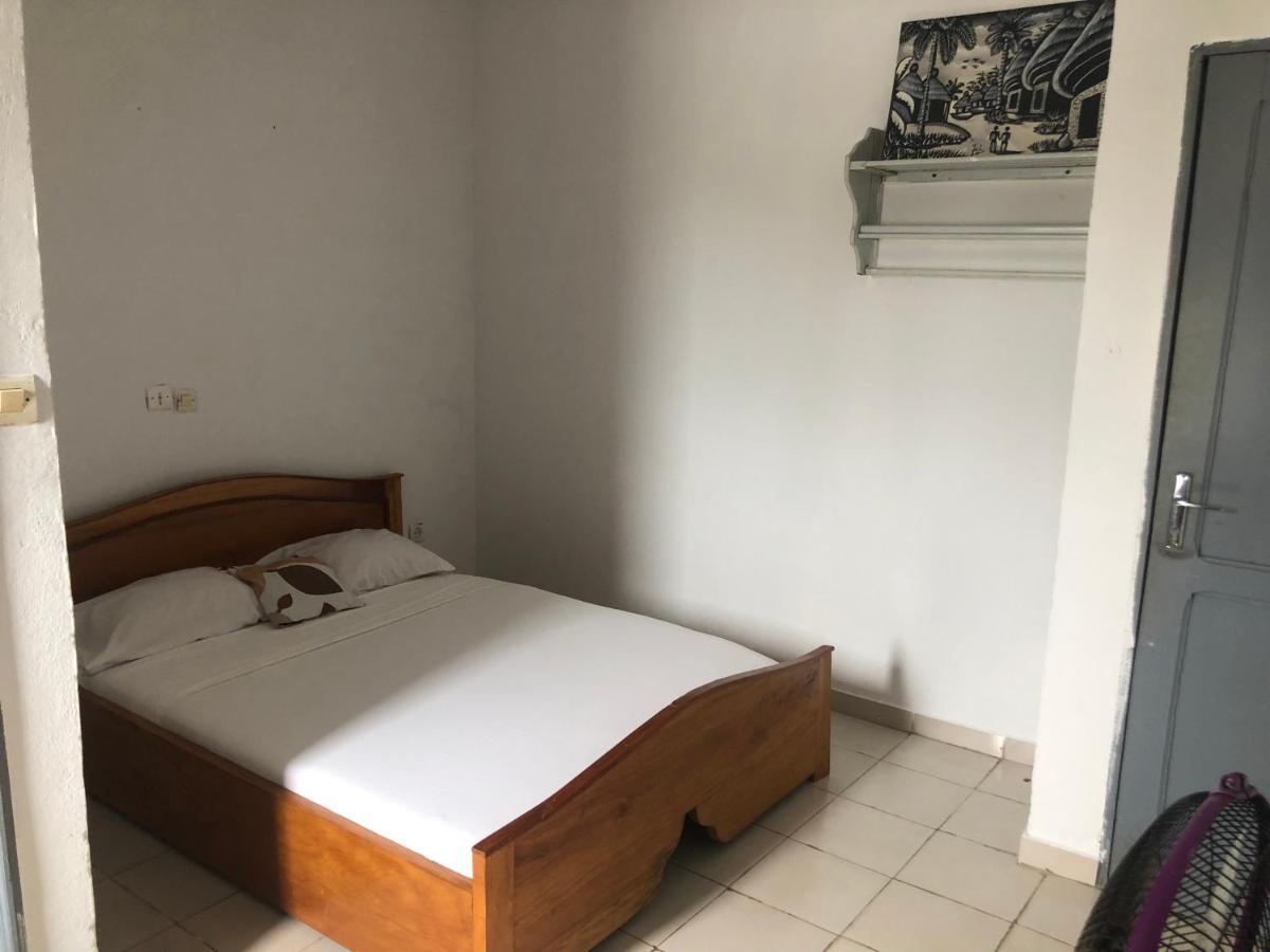 Hotel La Grace Kribi Ngoại thất bức ảnh