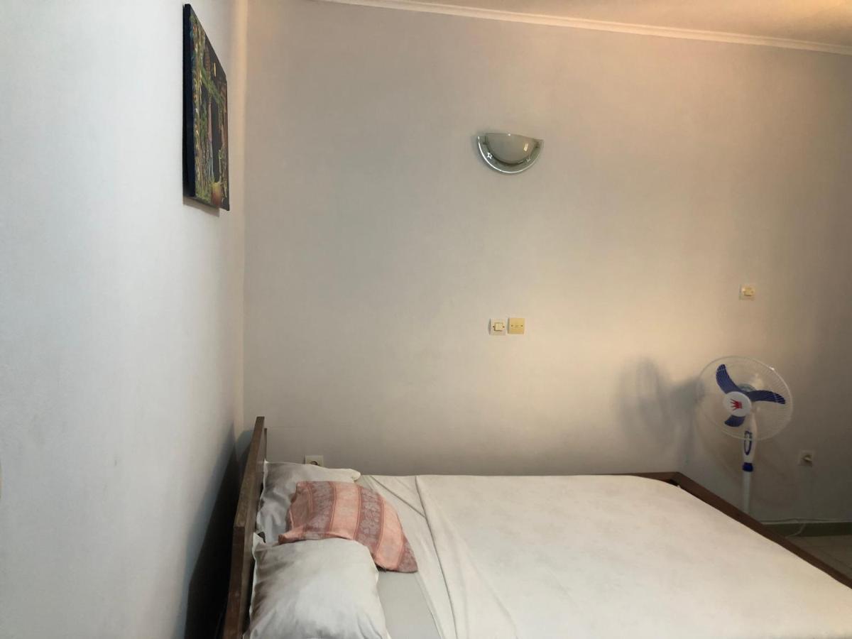 Hotel La Grace Kribi Ngoại thất bức ảnh